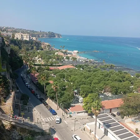 Vacanze La Sena Apartment Tropea